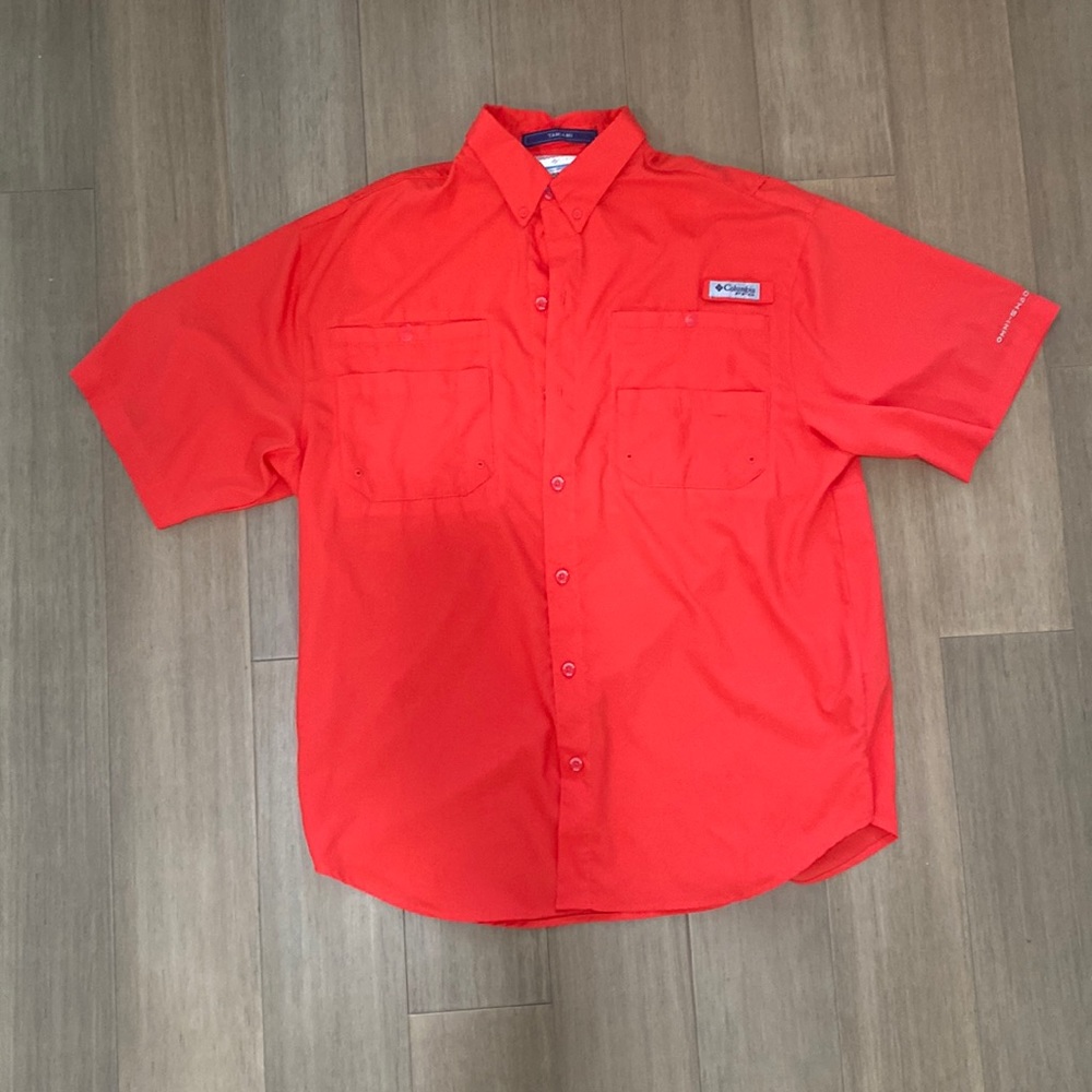 Columbia Shirt Medium Red